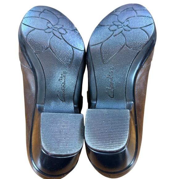 Clarks Clogs Brown Leather Chunky Heel Casual Shoes Side Zip Comfort sz 7 M - Picture 15 of 16